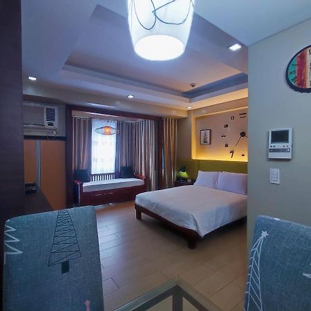 Two Palmtree Villas Newport Boulevard Near Naia 3 Pasay City Manila Exteriör bild